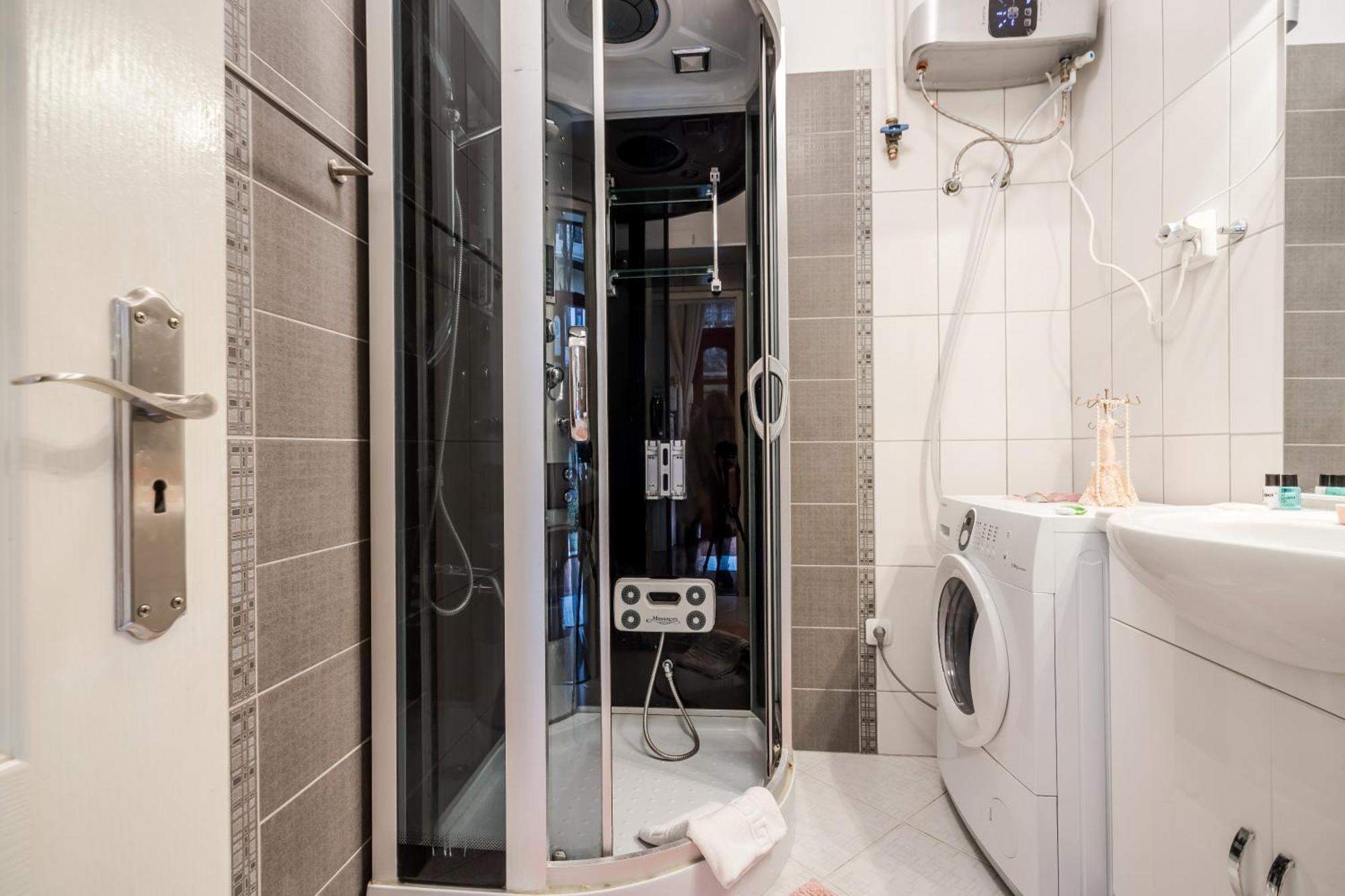Bpr Stylish Mosaic Home With Terrace Βουδαπέστη Εξωτερικό φωτογραφία