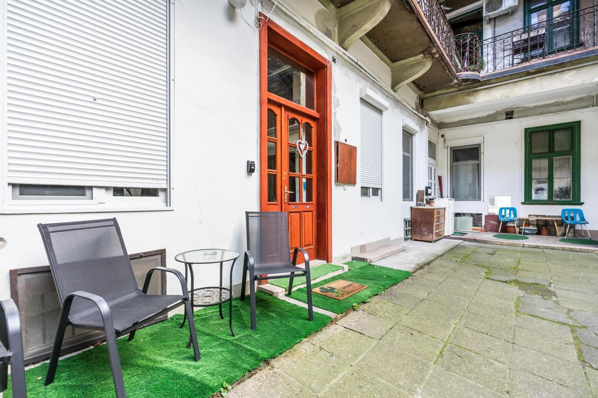 Bpr Stylish Mosaic Home With Terrace Βουδαπέστη Εξωτερικό φωτογραφία