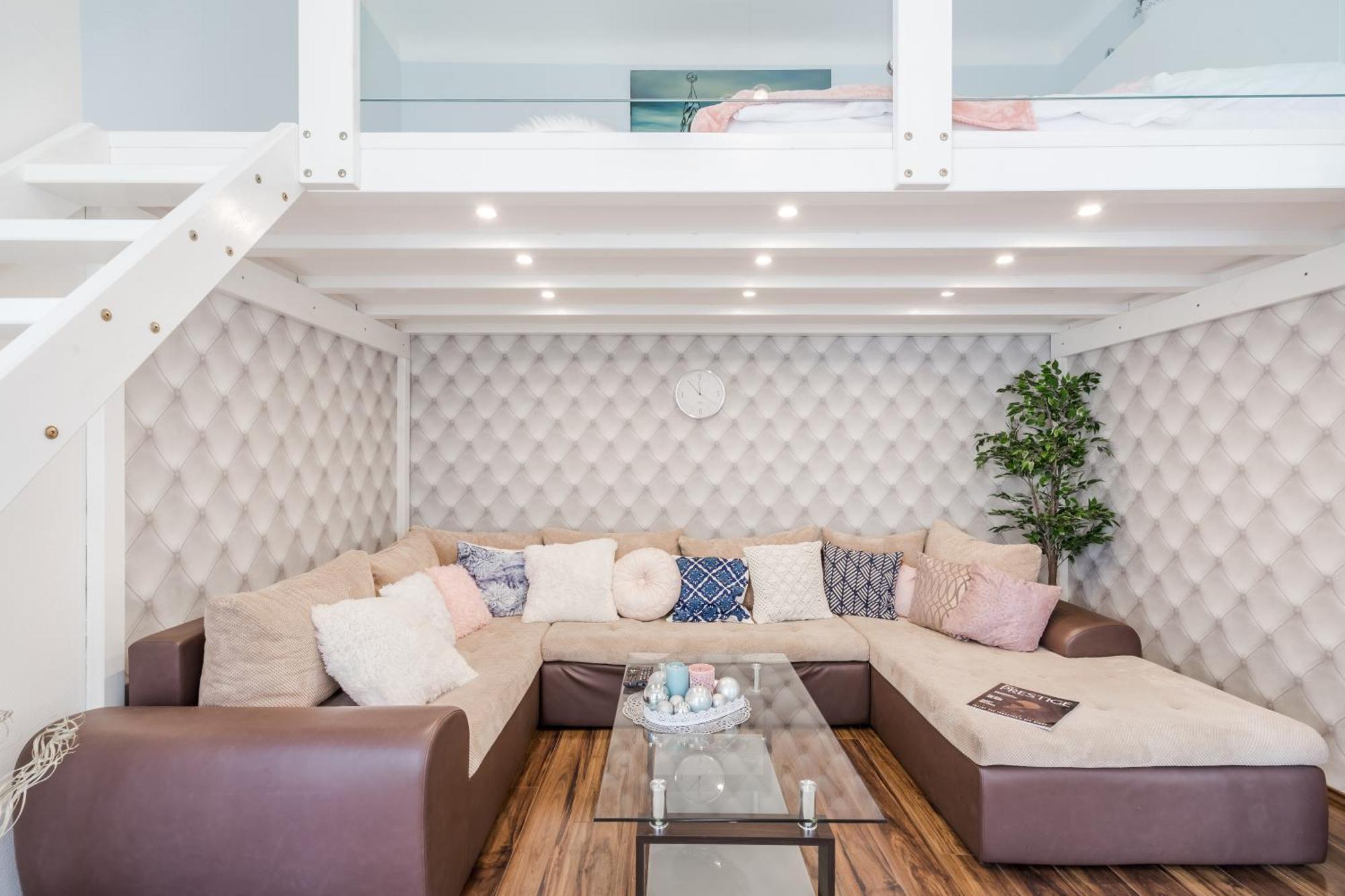 Bpr Stylish Mosaic Home With Terrace Βουδαπέστη Εξωτερικό φωτογραφία